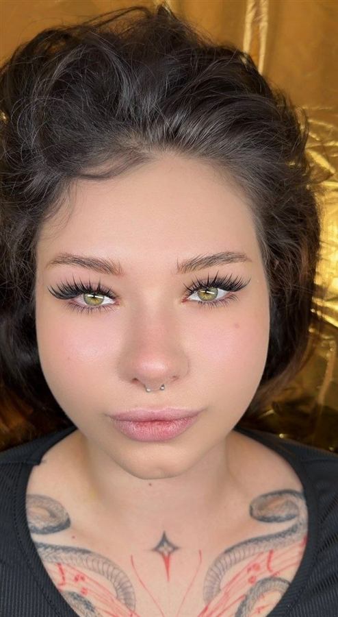 Full face lash extensions result – beauty salon in Istanbul